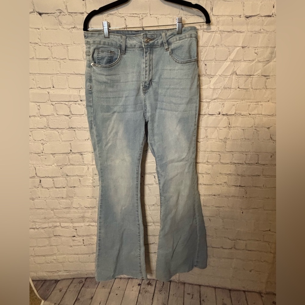 SHEIN Light Blue Flare Jeans size L